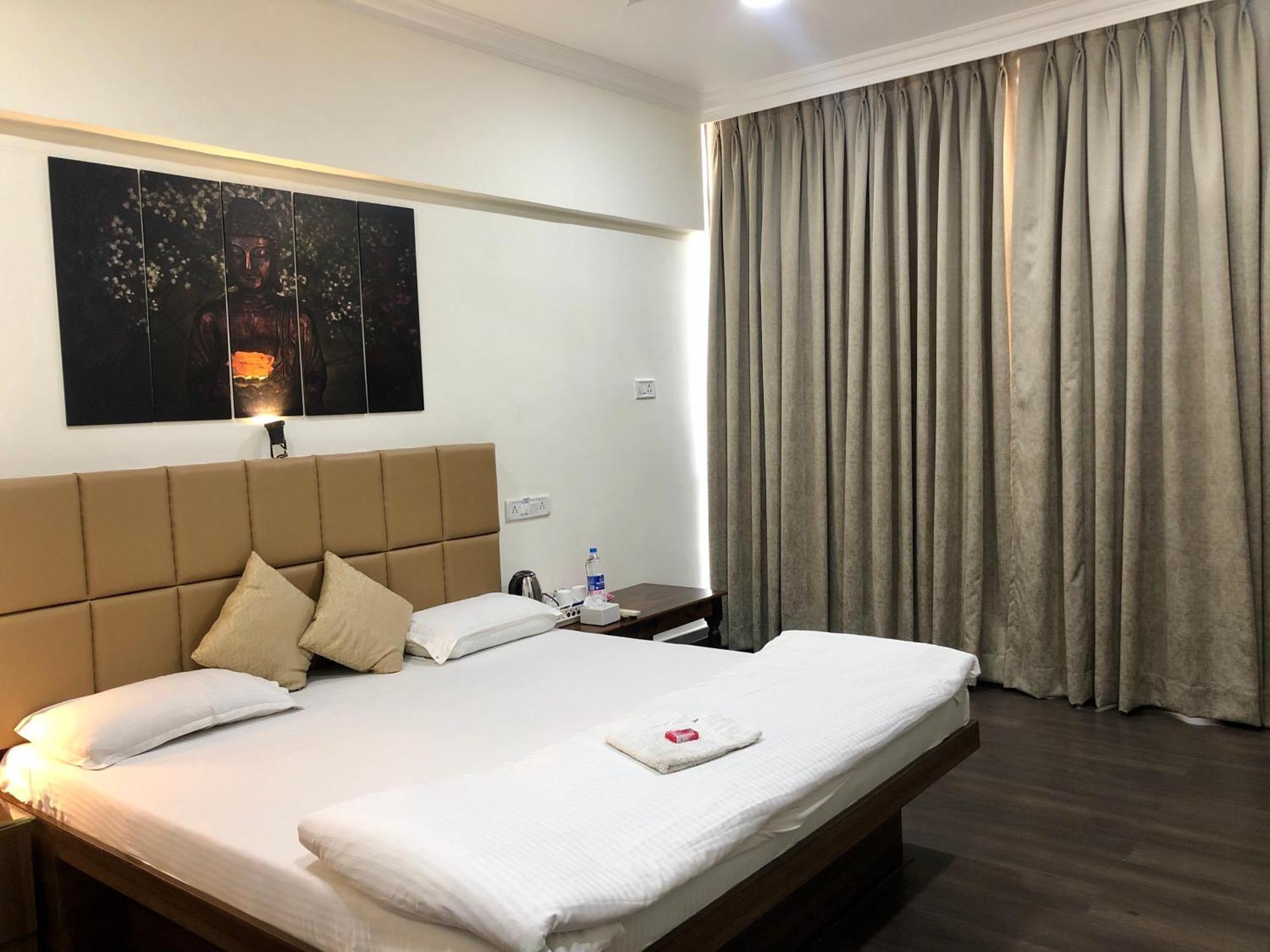 Apple Tree Apartments Koregaon Park 浦那 外观 照片