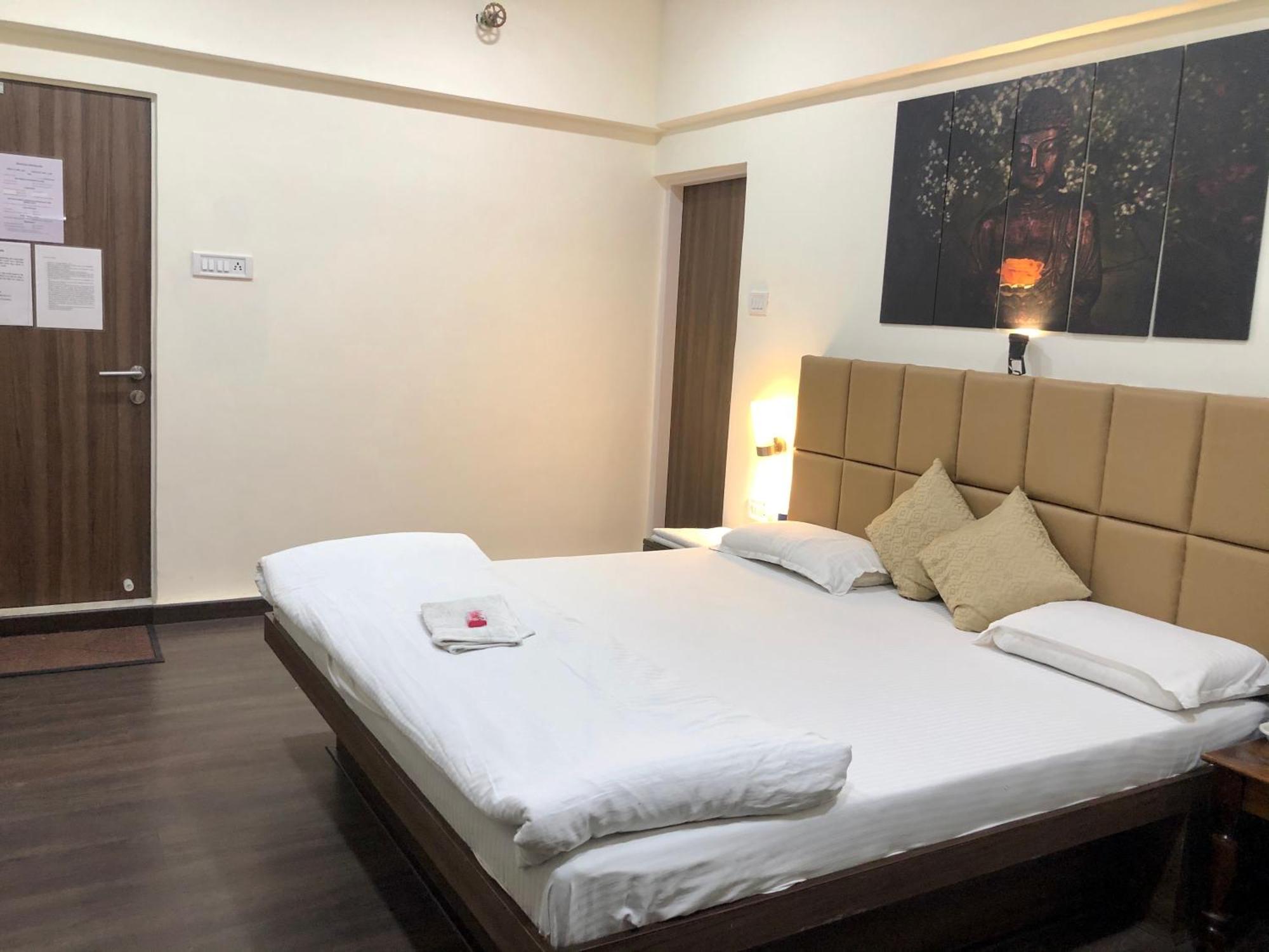 Apple Tree Apartments Koregaon Park 浦那 外观 照片